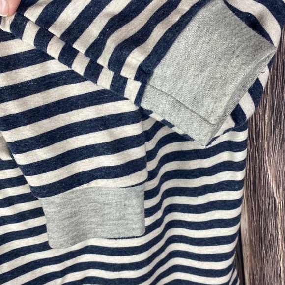 Double-Hooded Sweatshirt - Picture 5 of 12